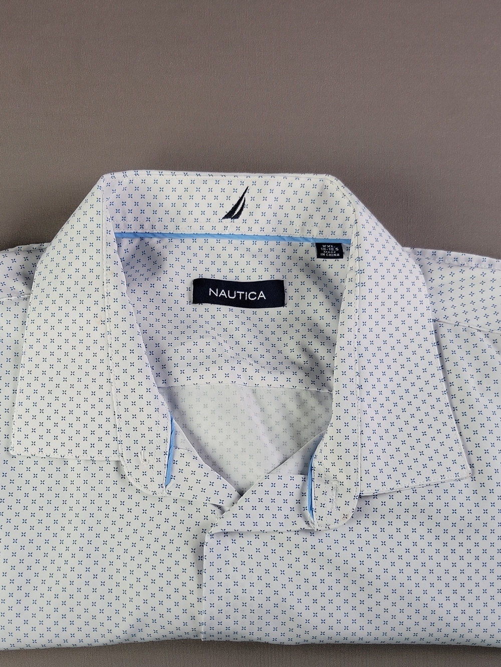 Nautica White Short Sleve Button-Down Shirt with Blue Micro Print Size XXL